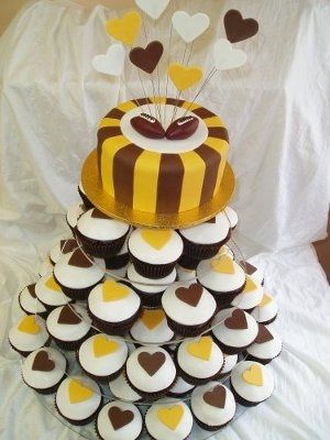 Festive cupcakes/Cake