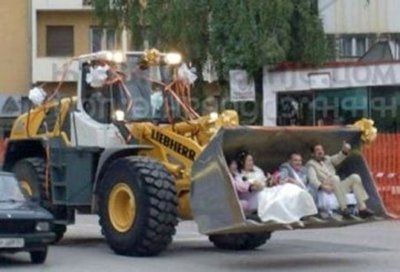Weirdest Bridal Pics You've EVER Seen!!!!!!!!