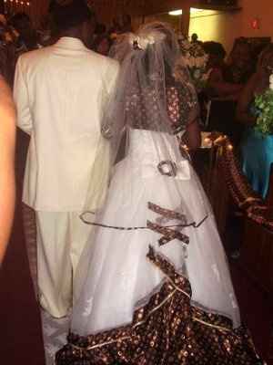 Weirdest Bridal Pics You've EVER Seen!!!!!!!!