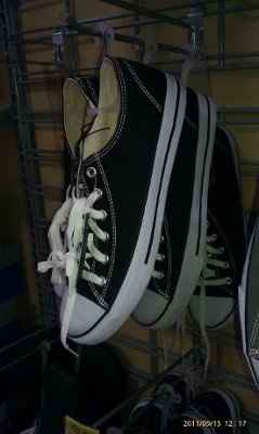 Sneakers (Chuck Taylors)
