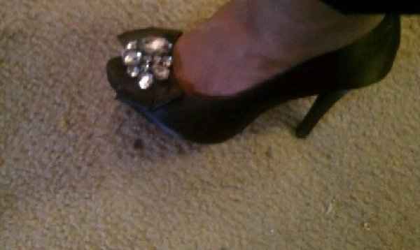 Let's See Those Wedding Day Shoes *PICS*