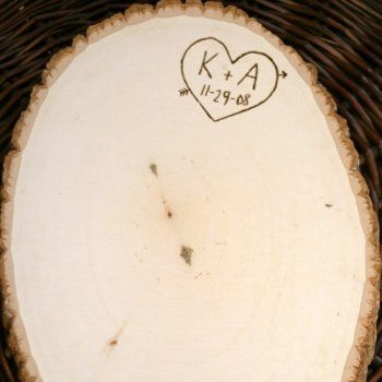 Here is a cute idea for any natural,fall,rustic brides