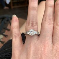 Brides of 2022! Show us your ring! - 1