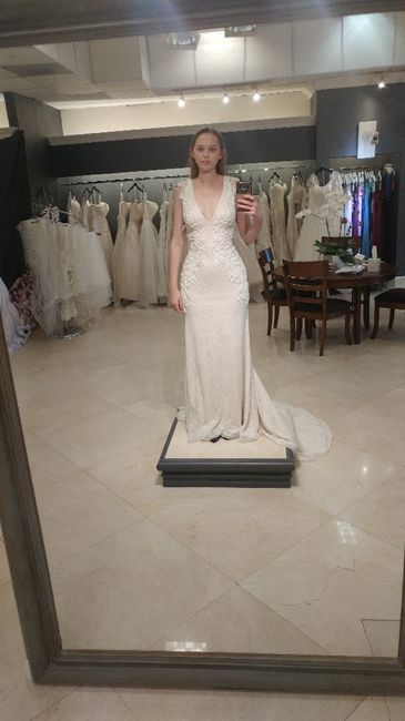 Pear shape with a fitted dress? 1