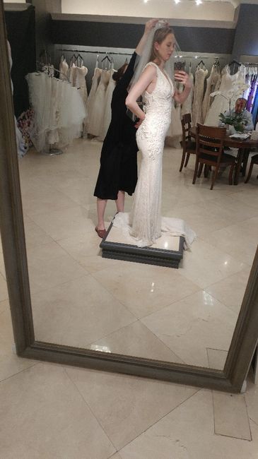 Pear shape with a fitted dress? 2