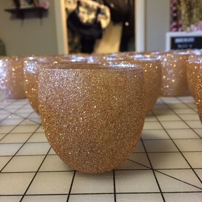 Who is using glitter as a color?!