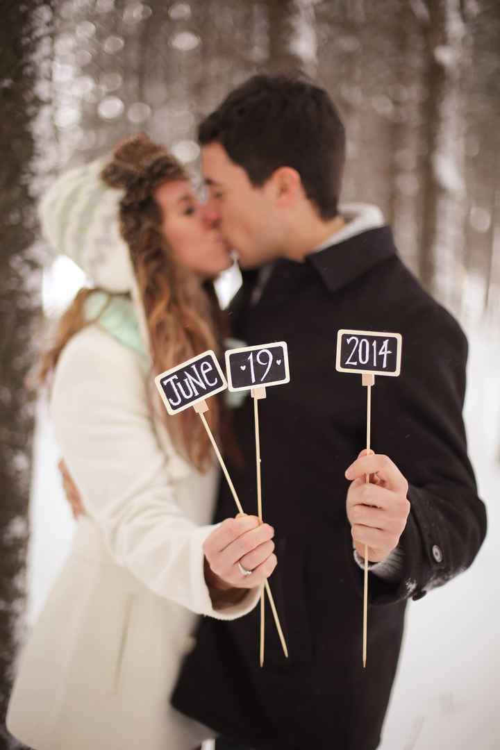 Engagement Pictures finally were sent to me!