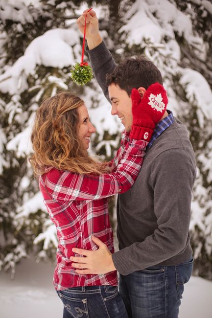 Engagement Pictures finally were sent to me!