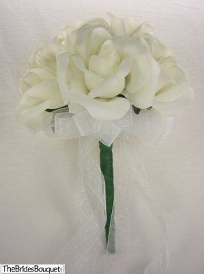 Flowers... About to order but which ones go better with the dress?