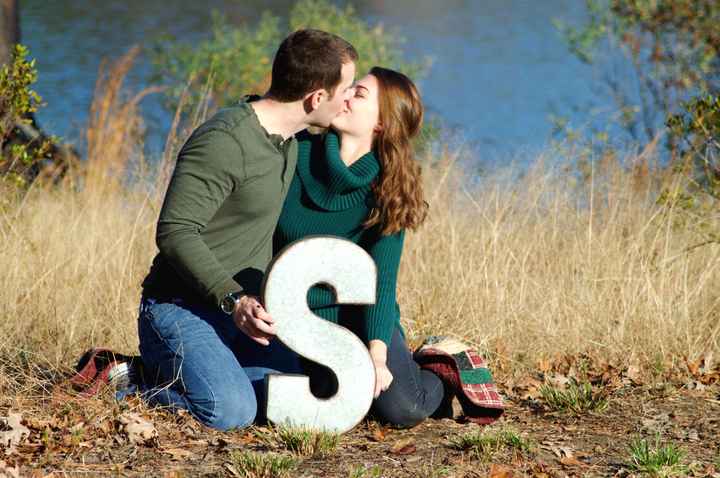Engagement Pics :)