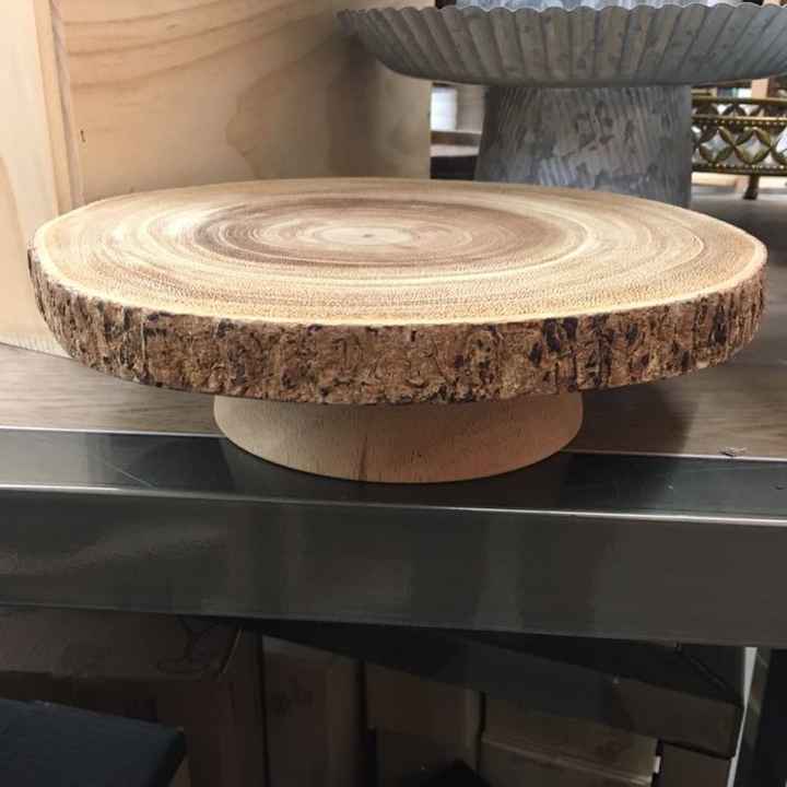 Rustic tree stump style cake stand