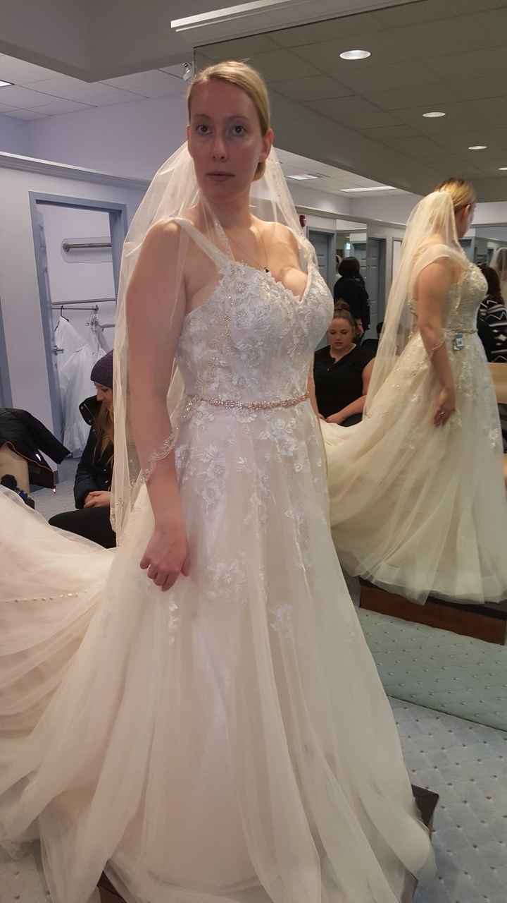 Would it be weird to have 2 veils?