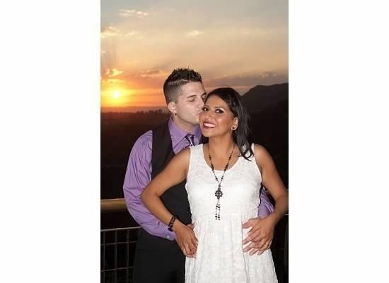 i absolutly love our engagement pics