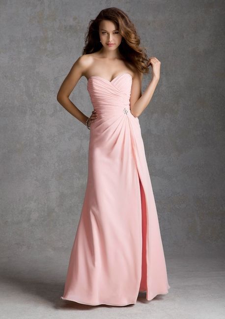 For those of you that let your BMs pick their own dresses...