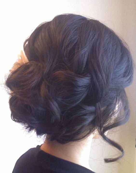 Long Haired Ladies-- Who's doing an updo?