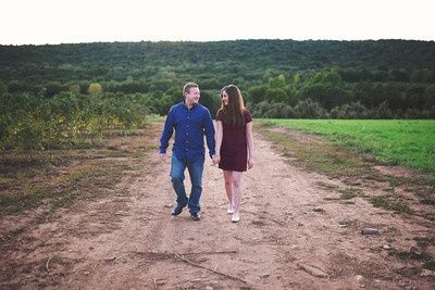 Show me your favorite Engagement Pictures!