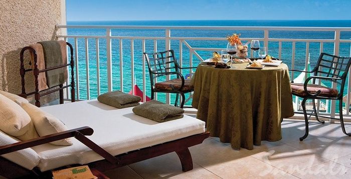 Show me your honeymoon destination