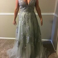 Show me your non-traditional dresses!