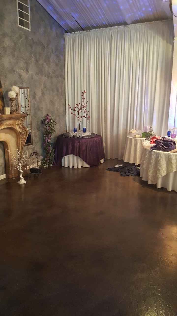 Reception tables decor