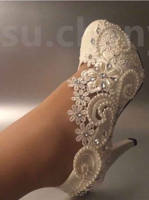 Show us your Bridal Shoes!!