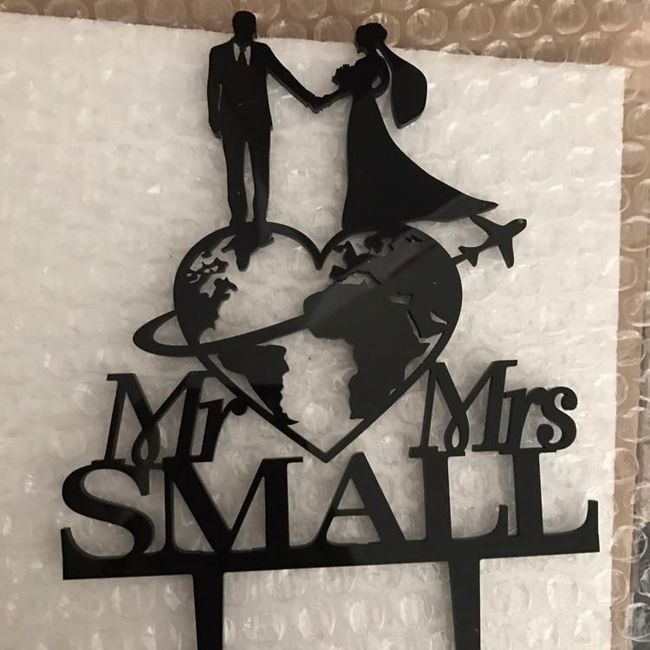 Cake topper