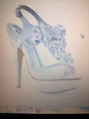 ~Show Me Your Shoes~