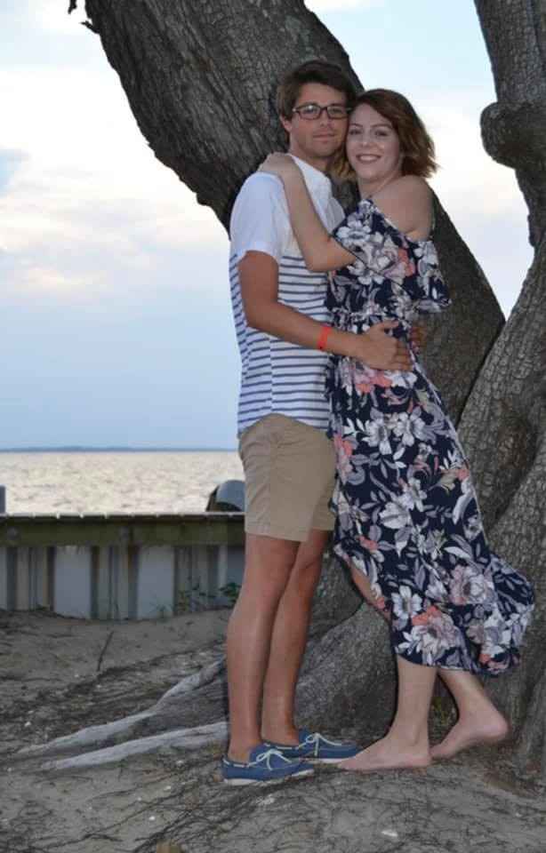 Beach Engagement Pictures Outfit - 1