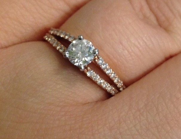 Let's see those beautiful rings lady's!