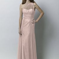 Have you seen this dress?!