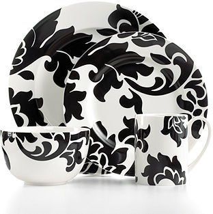 Speaking of dinnerware.......