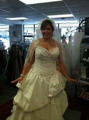 Show off your dress's ladies.