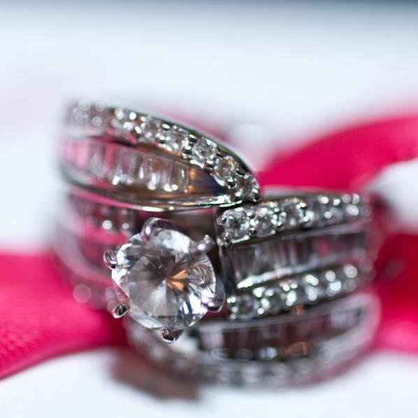 Mrs. B to Be is now Mrs. B for real :) Back and married w/ more pics & prof sneak peeks