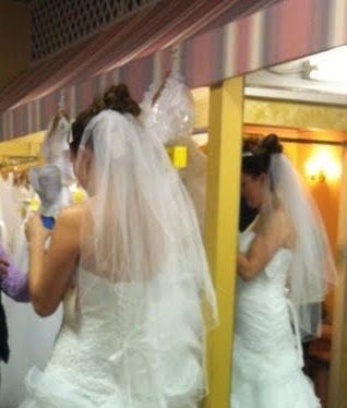 Finally... found the "one"... tiara... pics!!