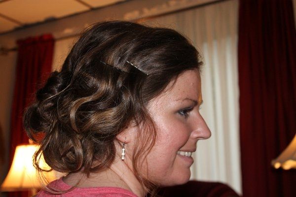 let's see your wedding day hair