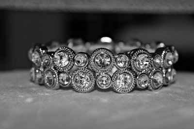 I want to see that beautiful wedding jewelry!
