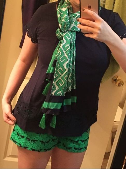 Engagement pics at the zoo - outfit help!