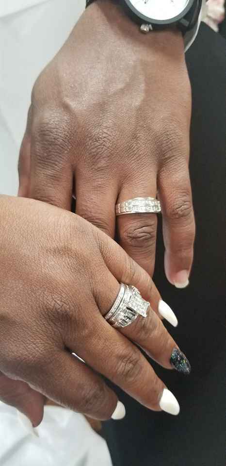 i got my wedding band! Show me your beautiful rings! - 1