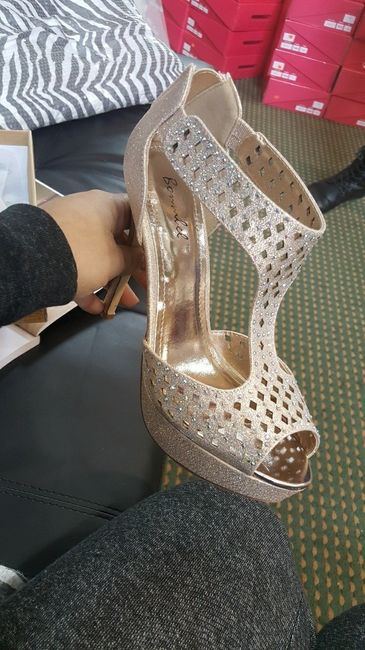Show me your shoes!