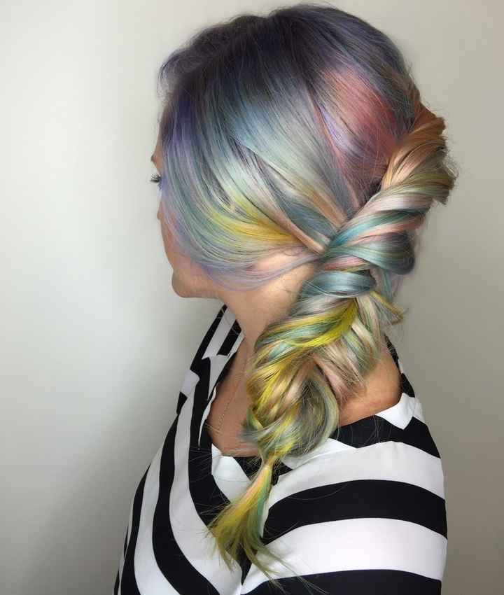 Brides With Radical Hair Colors?