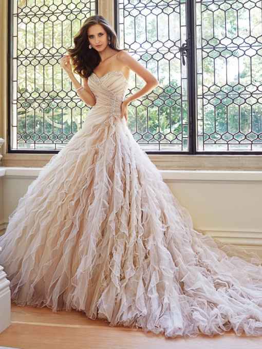 Show off your dress