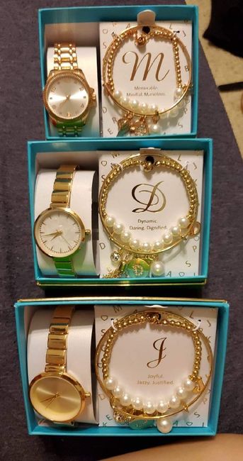 Bridesmaid and groomsmen gifts 1
