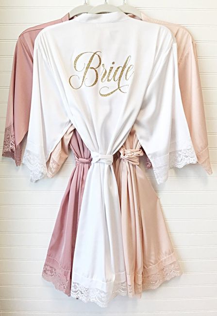 12 Things Every Bride Needs on Her Wedding Day 2