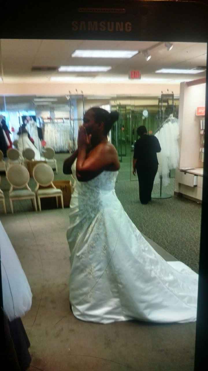 Show your dress!