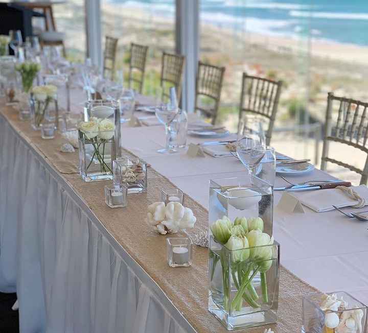 Head table centrepieces