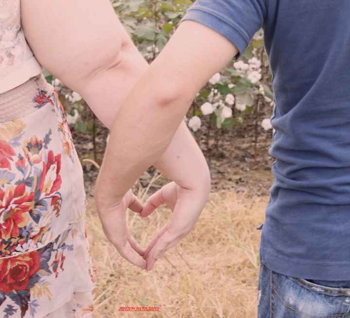 Our Engagement Pictures and a couple wedding photos!!! **Pic Heavy**