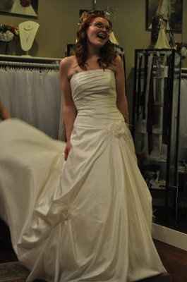 MY DRESS!! pics inc.