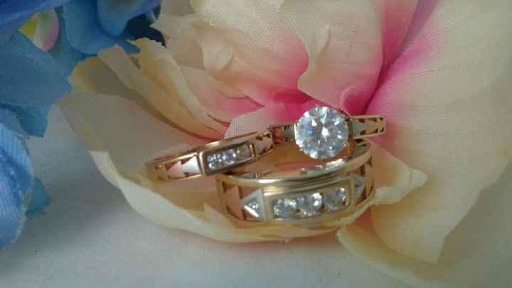 Show me HIS ring!!!