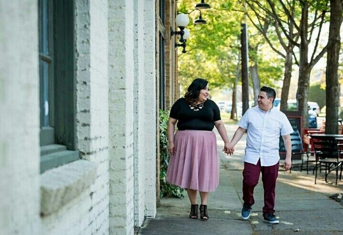 Show me your engagement pictures!!
