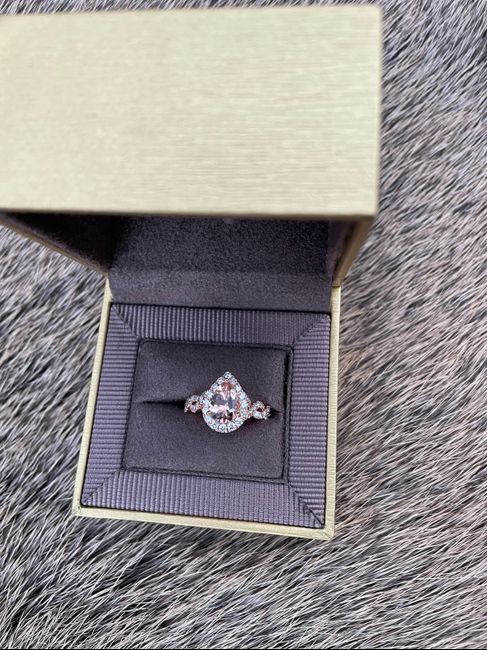 Brides of 2022! Show us your ring! 6