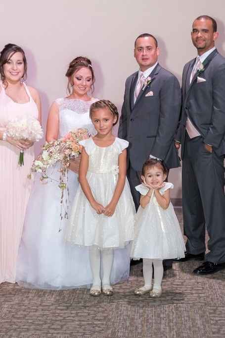 BAM! My less than 10k wedding (pro pics!) I can't stop posting pics!